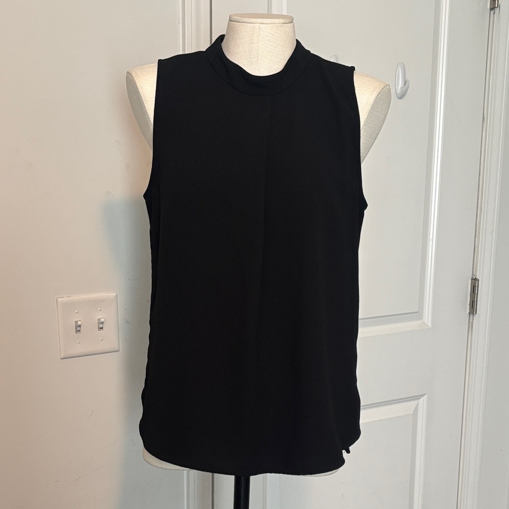 Ann Taylor Black Sleeveless Tank Top